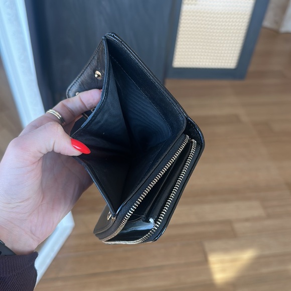 Black Dior Diorama Studded Wallet Patent Leather - Picture 10 of 10